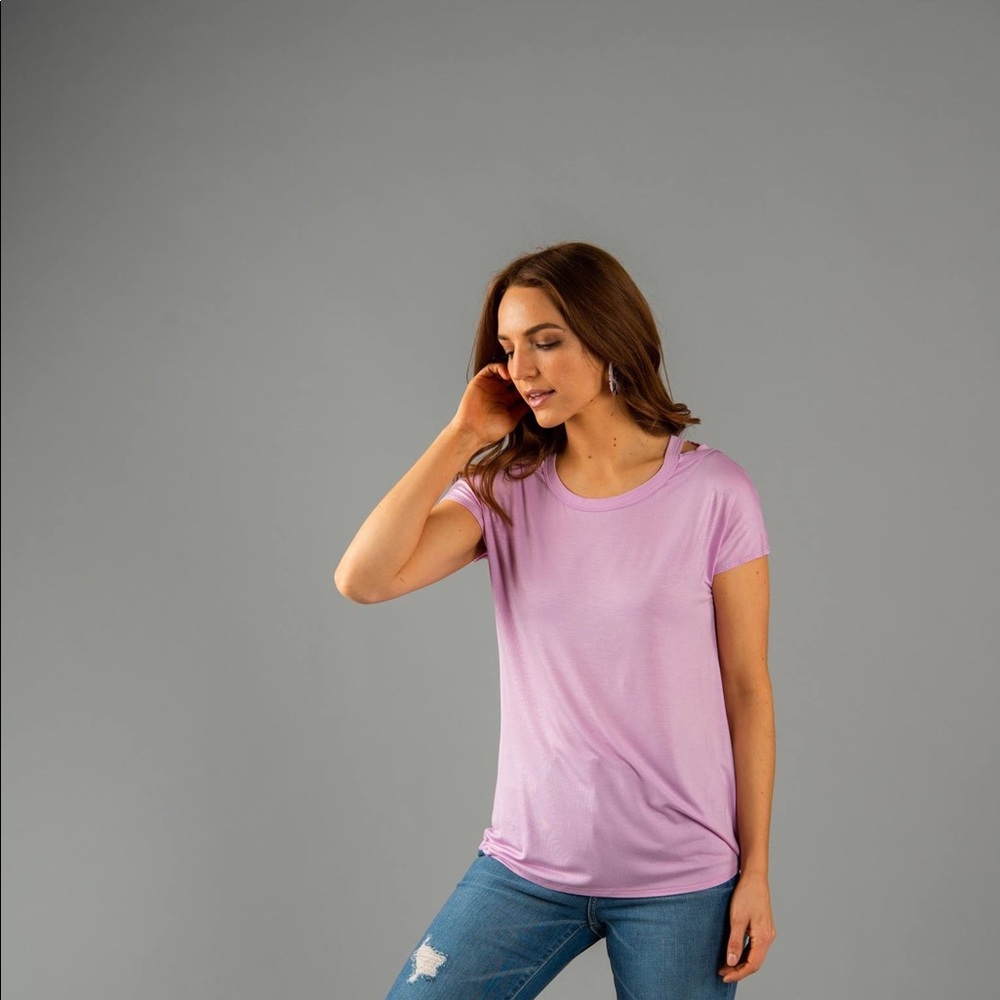 Agnes & Dora Cut Out Neckline Tee- Pink Light